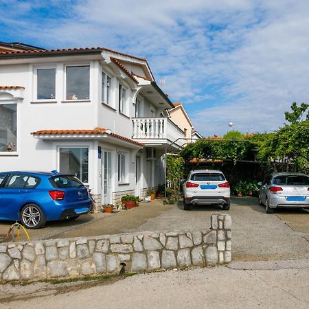Apartments Paradiso Krk Town Luaran gambar