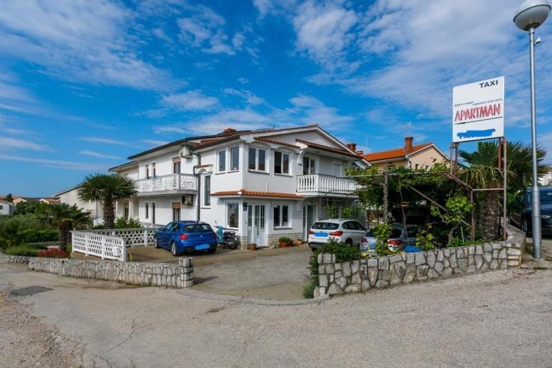 Apartments Paradiso Krk Town Luaran gambar
